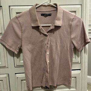 Abercrombie pale pink button down with collar